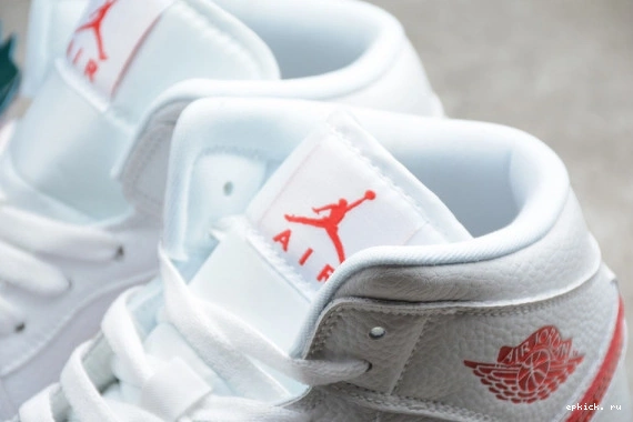 Rep EP BQ6472-106 University Jordan (W) BQ6472-106 White Mid Red 1 0104